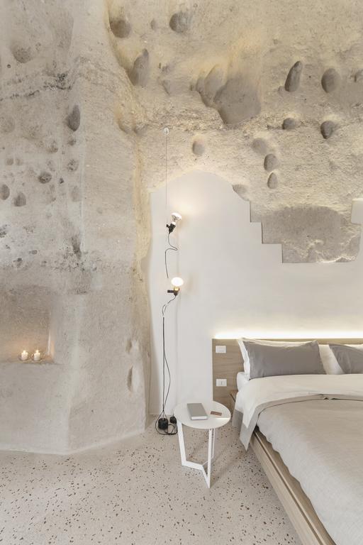 ホテル ラ ディモーラ ディ メテッロ マテーラ 部屋 写真